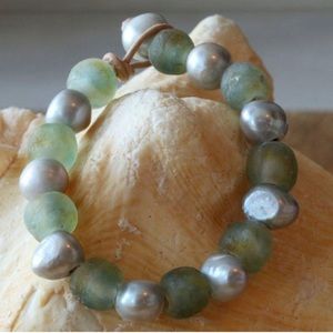 Recycled Glass and Pearl Bracelet